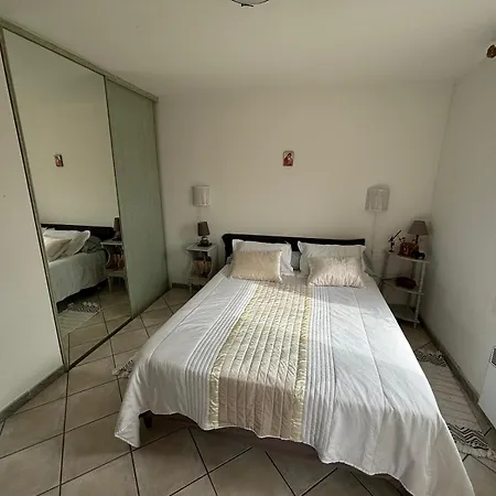 شقة Chez Anne Marie Et Daniel *