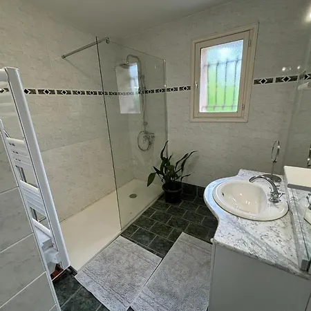 Chez Anne Marie Et Daniel